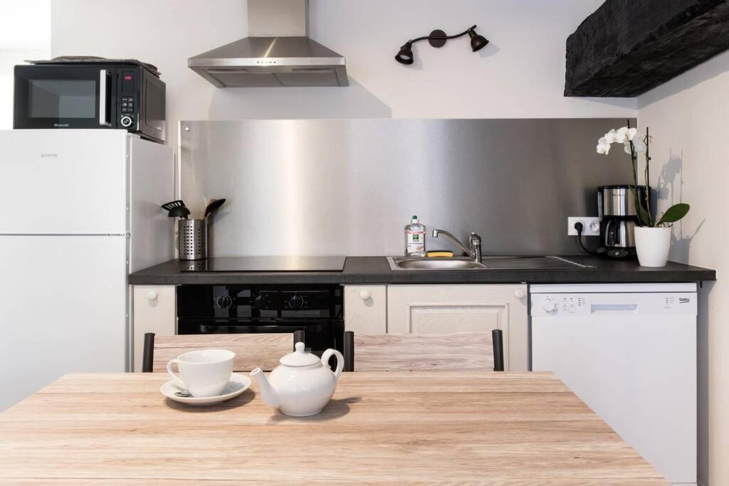 Beau T3 *** Pour 2 A 4 Pers Avec Patio Privatif Leilighet La Couarde-sur-Mer Eksteriør bilde